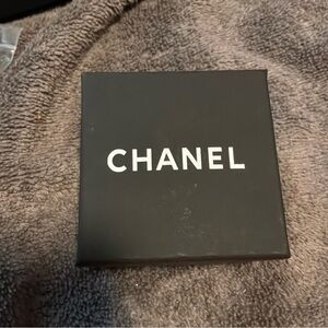 CHANEL DIAMOND STUDS NWOT